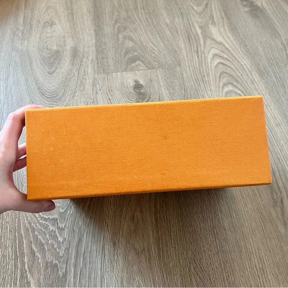Louis Vuitton Box (BB21)